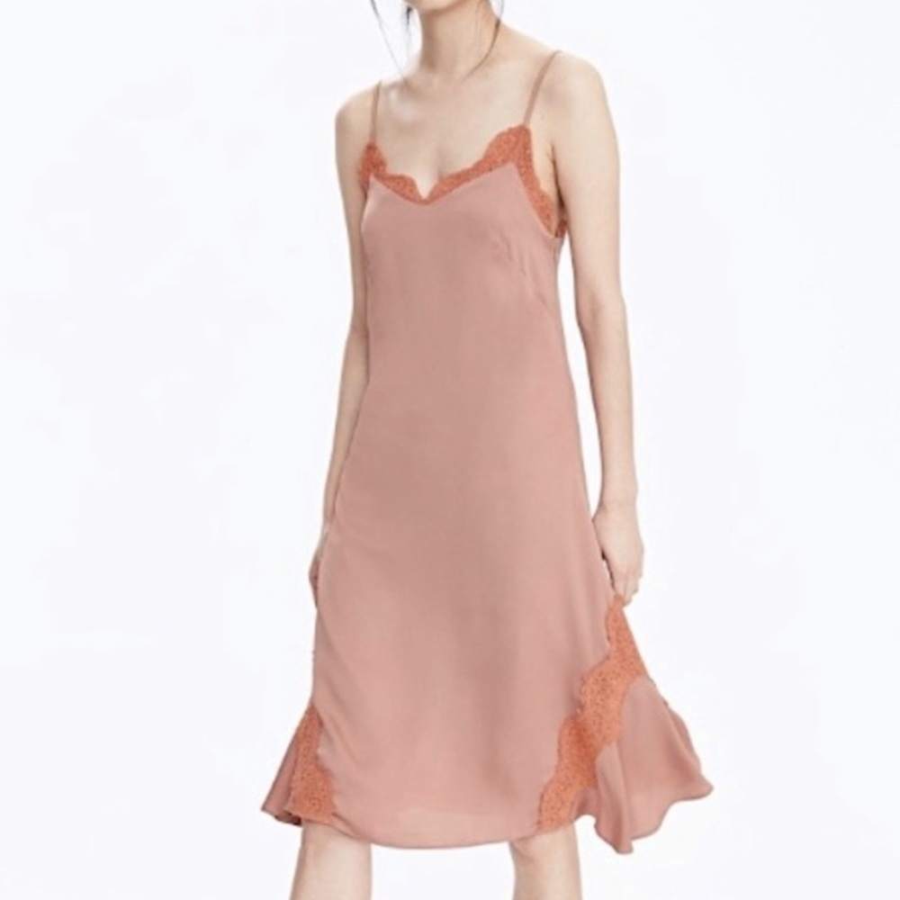 Size 4 Banana Republic slipdress, Rose pink